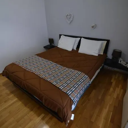 Apartment το σπίτι μας Athens